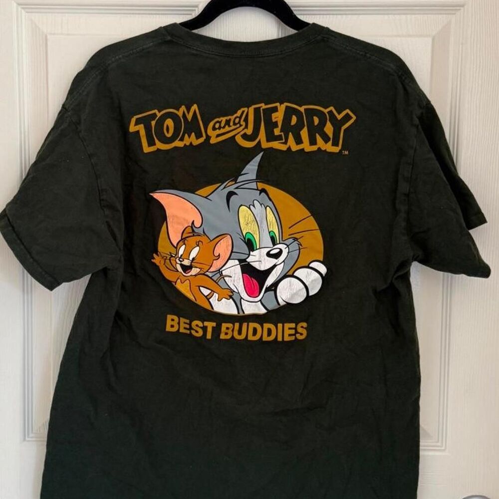 Men's graphic shirt